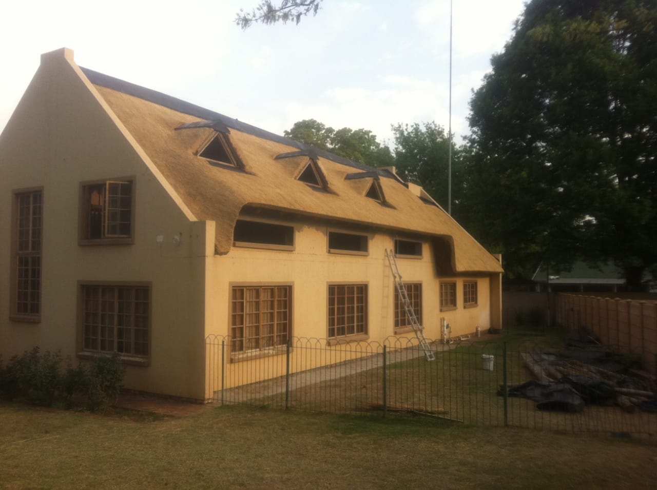 d6b7a7e8-47aa-45ff-ad91-419b872b245e-1